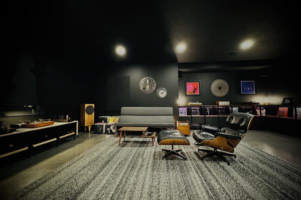 The Music Cave - Photo 5