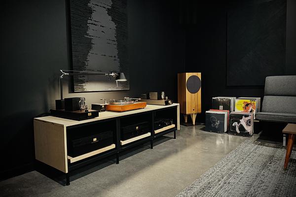 The Music Cave - Photo 6