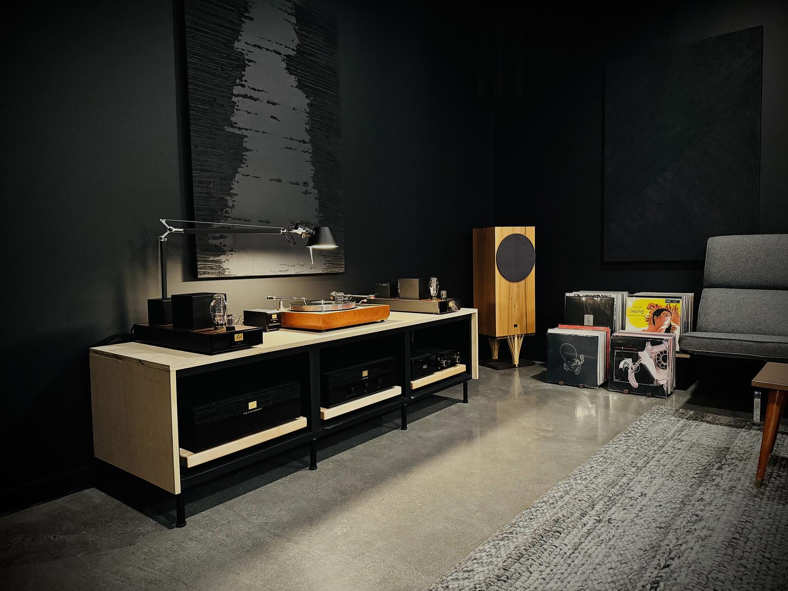 The Music Cave - Photo 6