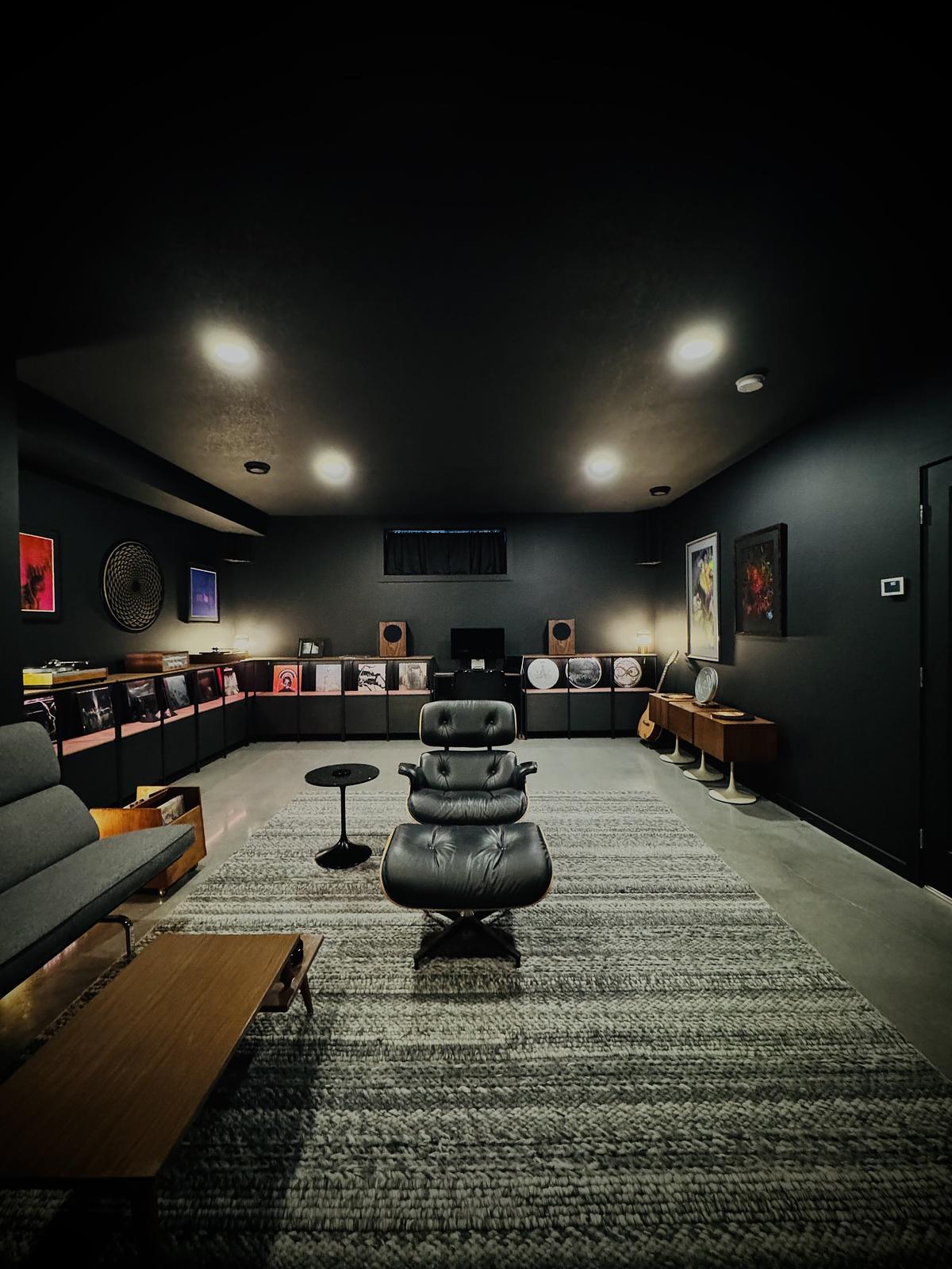 The Music Cave - Photo 4