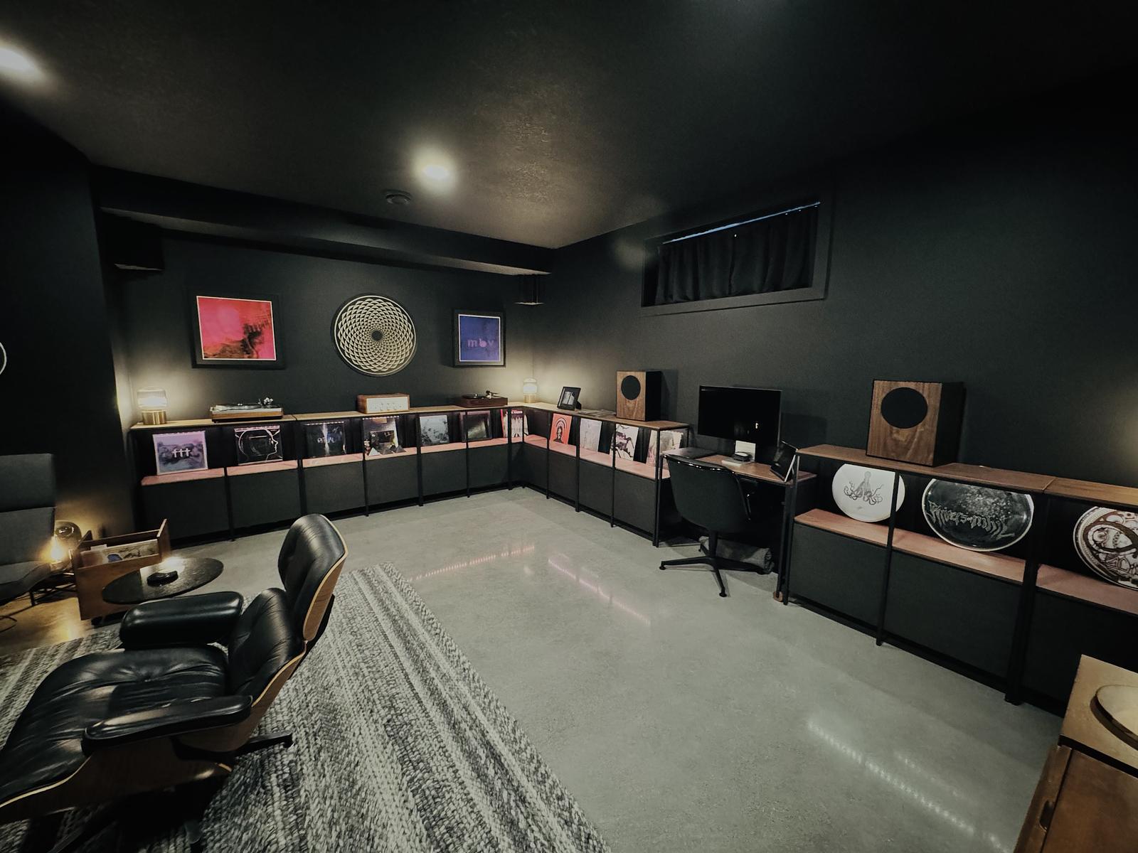 The Music Cave - Photo 3