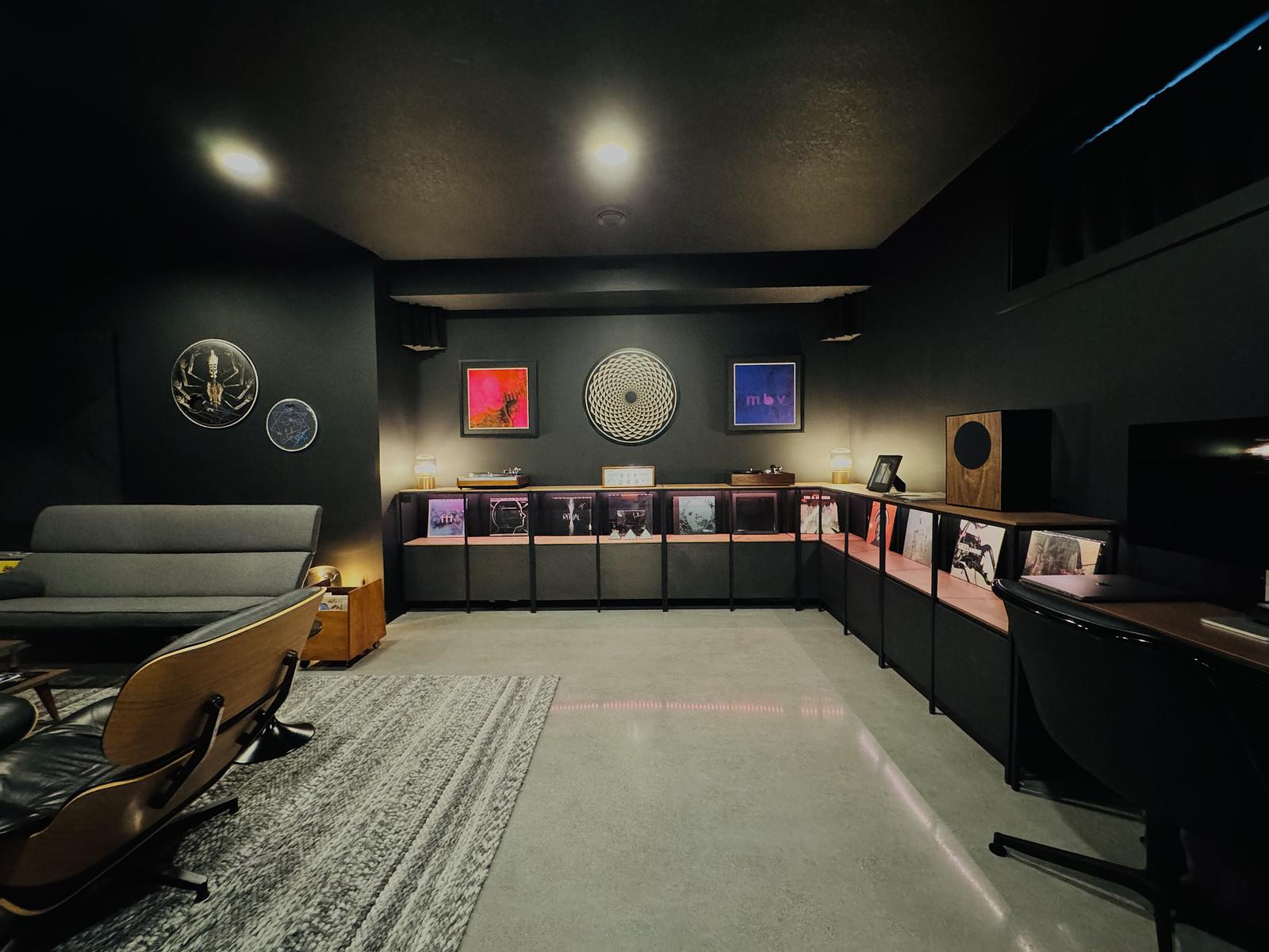 The Music Cave - Photo 2