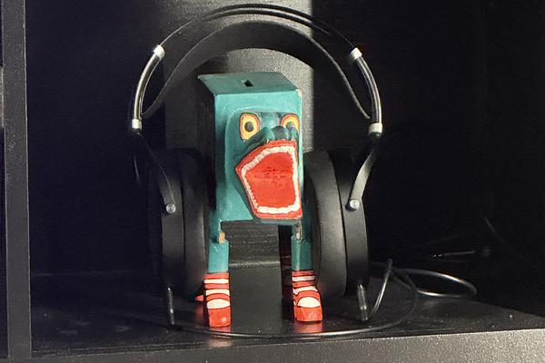 Home of the Evening Spin - Photo 3