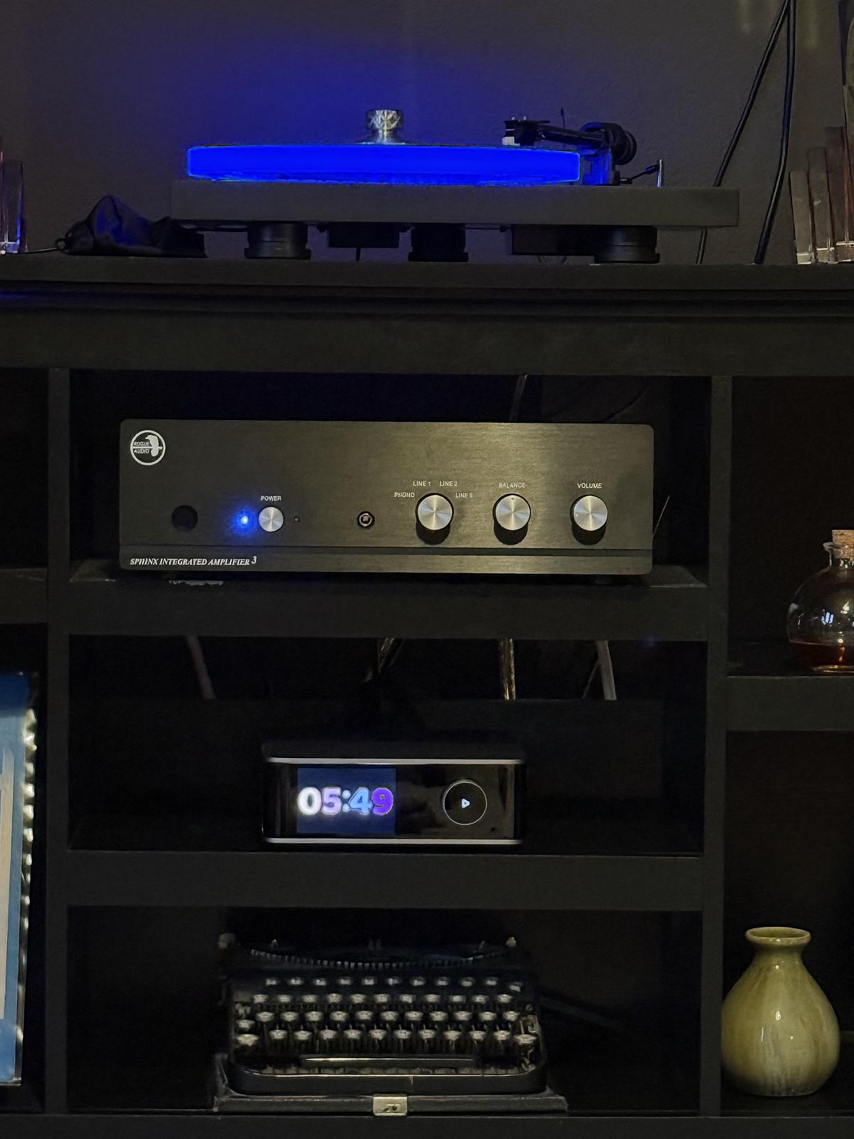 Home of the Evening Spin - Photo 2